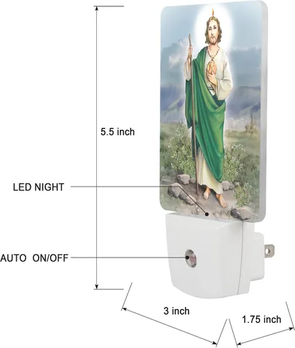 Vista 3 de Saints Collection - Luz nocturna LED con enchufe único St. Jude con sensor automático del atardecer al amanecer, luz nocturna devocional