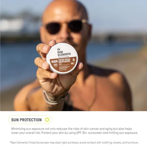 Vista 8 de Crema facial tintada ultra-hidratante Raw Element, protector solar mineral no tóxico para la cara, hidratante diario tintado, óxido de zinc no nano