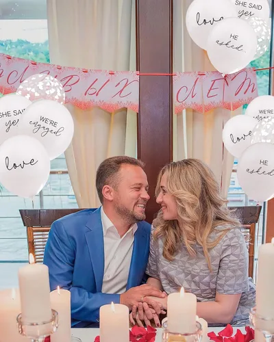 Vista 4 de Globos de fiesta de compromiso que pidió, SHE SAID YES! Globos de papel con forma de amor, para decoración de compromiso, despedida de soltera