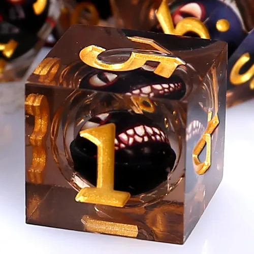 Vista 2 de Sharp Edge - Juego de dados DND, juego de dados de globo ocular DND, dados de ojo de dragón de núcleo líquido para juegos de mesa de rol