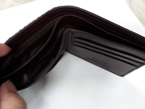 Vista 3 de Auténtico M piel de cocodrilo para hombre Bifold Backbone cuero marrón oscuro cartera
