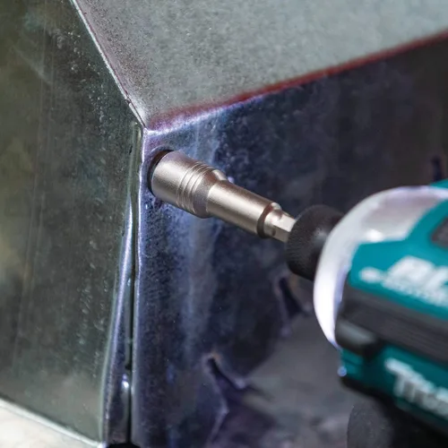 Vista 3 de Makita E-01454 Impact XPS™ 2-9/16" Magnetic 5/16" Nutsetter, 2/pk