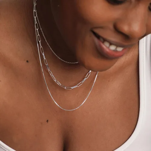 Vista 5 de Kyerlyn Collar en capas para mujer, chapado en oro de 14 quilates, collar de espiga de doble capa, collar de cadena de serpiente de doble capa