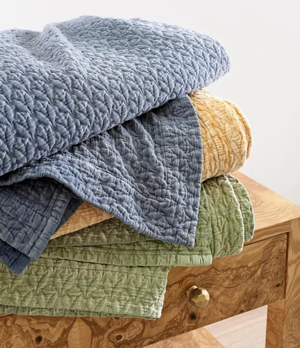 Vista 4 de Pine Cone Hill Hawley Matelasse Coverlet Índigo