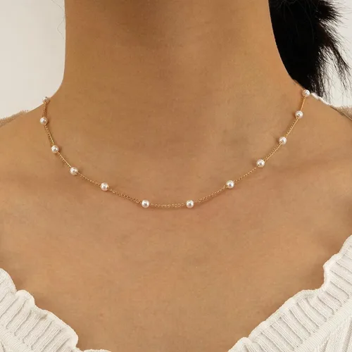 Vista 3 de Delicados collares de perlas para mujer, chapado en oro de 14 quilates, collar de perlas en capas, gargantilla de perlas simples, regalo de joyería