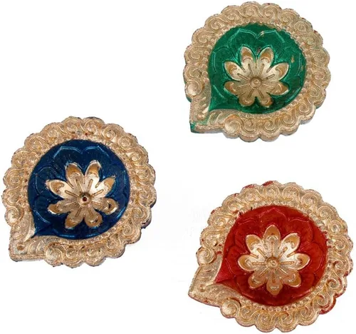 Vista 4 de SATVIK - 12 piezas de arcilla multicolor Diya terracota Dia tradicional Puja Vilakku lámpara de aceite natural Mitti Diya luz de té de bienvenida