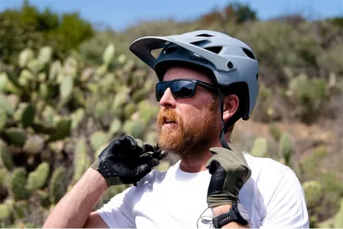 Vista 5 de Kaenon Men's Silverado Polarized Sunglasses
