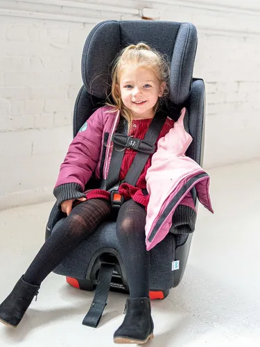 Vista 4 de Buckle Me Baby Coats Chaqueta de invierno de asiento de coche más seguro de cierre rápido para niño o niña, como se ve en Shark Tank