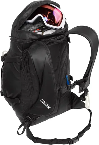 Vista 12 de CamelBak SnoBlast 22 Snow Hydration Pack with 70oz Crux Reservoir, Insulated Design and Ski Carry for All Day Winter Riding
