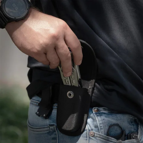 Vista 7 de GRITR Multiherramienta EDC de acero inoxidable 13 en 1 con funda de nailon, herramienta para exteriores con alicates de punta de aguja, cuchillo