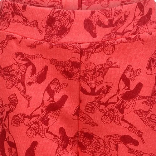 Vista 7 de Marvel Spiderman - Conjunto de camiseta, sudadera y pantalón corto para niños pequeños - Rojo