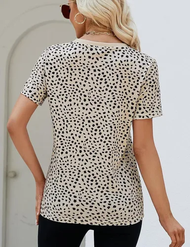Vista 2 de VIMPUNEC Camisetas casuales de manga corta con estampado de leopardo de verano 2023 para mujer, lindas blusas básicas