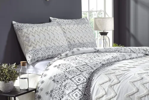 Vista 3 de Beatrice Home Fashions Chennai - Juego de edredón de chenilla de algodón de 3 piezas, tamaño Queen, color blanco y negro