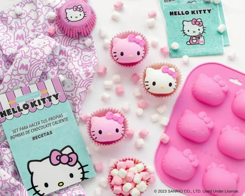 Vista 5 de Handstand Kitchen Hello Kitty - Juego de bombas de cacao caliente con molde de silicona, espátula y mucho más