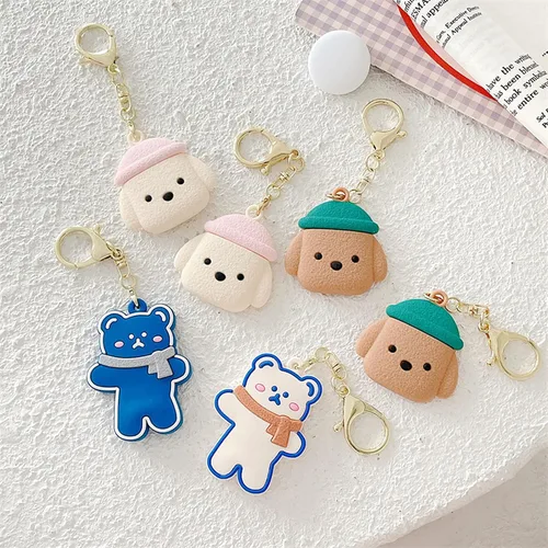Vista 3 de Funda de silicona de animales lindos compatible con Airtags Finder Location Tracker Llavero para niños y mascotas llaves Paquete de 4