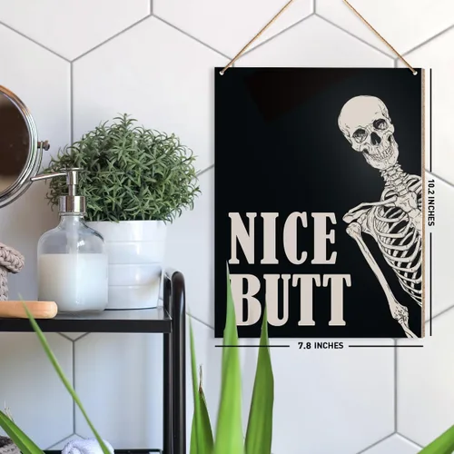 Vista 2 de UDNADKEX Divertido letrero decorativo para colgar en la pared del baño, bonito trasero, polvo de inodoro, decoración retro, esqueleto para baño