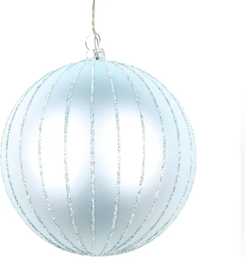 Vista 47 de Vickerman Adorno navideño de bola de avena mate con purpurina de 5 pulgadas. Incluye 4 piezas por bolsa.