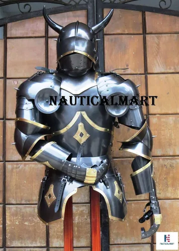 Vista 5 de NauticalMart Caballero medieval medio traje de armadura con cuernos