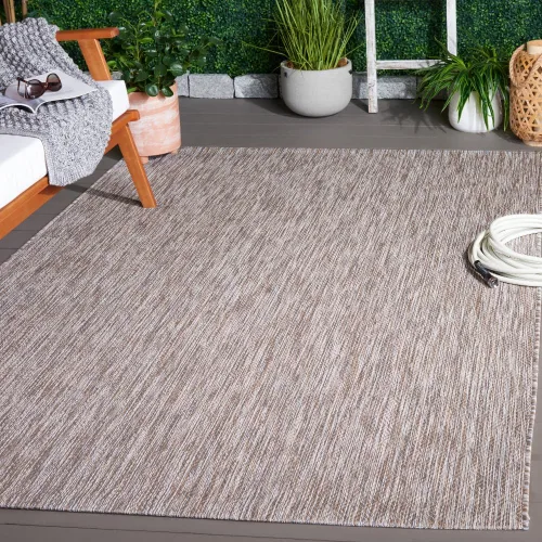 Vista 29 de SAFAVIEH Courtyard Collection CY8520 - Alfombra decorativa sólida para interiores y exteriores, impermeable, fácil limpieza, 2 x 3 pies 7 pulgadas