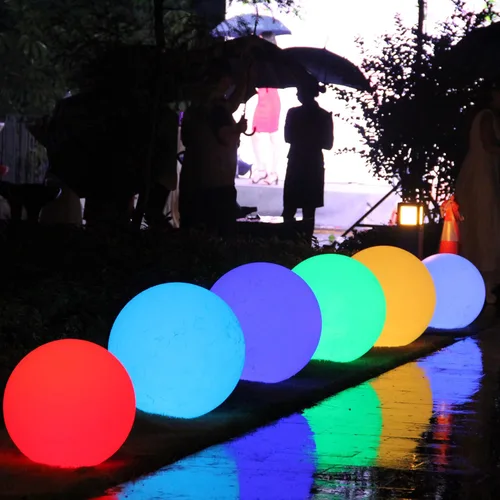 Vista 3 de Modern Home. Esfera LED con control remoto infrarrojo., Multi color, LEDIR20, 3watts
