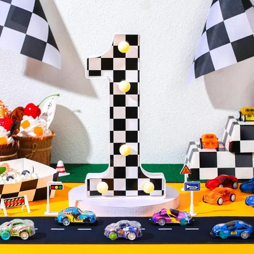 Vista 4 de Maxcheck Números iluminados con números de tablero de ajedrez en blanco y negro, letrero decorativo de número de luz LED, decoración de fiesta