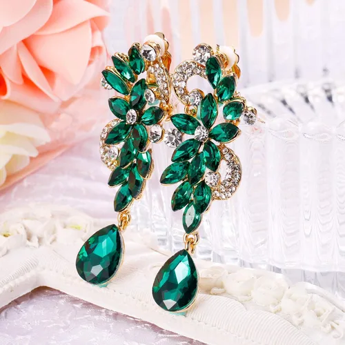 Vista 3 de BriLove - aretes con dije, bohemios, con flores de cristal, para novia, diseño de lágrima colgante y estilo lámpara antigua de araña
