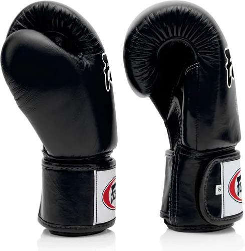 Vista 4 de Fairtex BGV1 guantes de entrenamiento de Muay Thai para hombres, mujeres, niños Calidad premium, ligeros y absorbentes de impacto, guantes