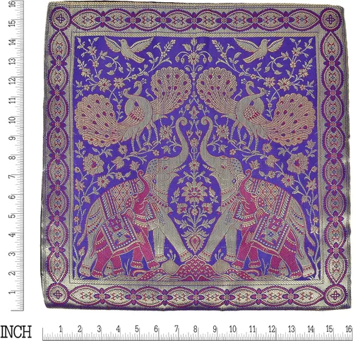 Vista 4 de AeraVida Juego de fundas de cojín de seda con diseño de elefante, pavo real y pájaro (amatista púrpura)