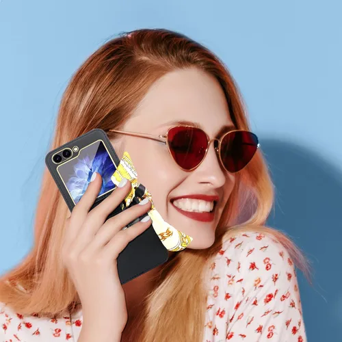Vista 7 de Funda de cuero prémium para Galaxy Z Flip 6 con agarre de mano y bufanda de seda con correa de muñeca para mujer, funda Z Flip6 con protector