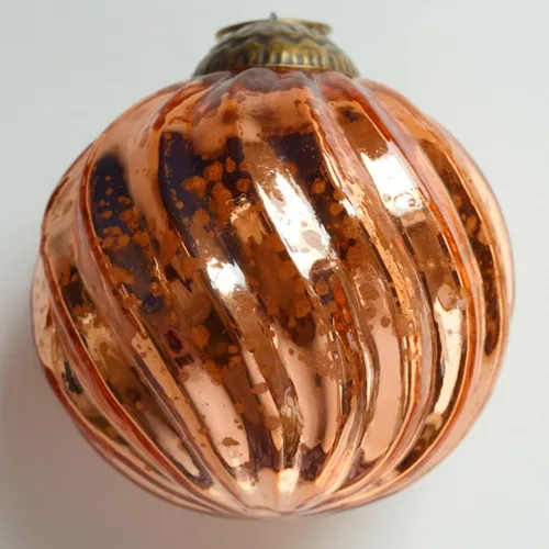 Vista 8 de Juego de 4 adornos de vidrio de mercurio rojo (bola antigua en relieve de 3.15 pulgadas) perfectos para árbol de Navidad, decoración colgante