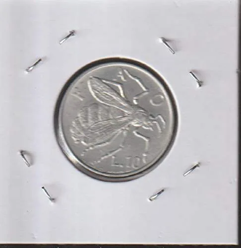 Vista 2 de 1974 SM Ostrich Feathers and Towers within Circle 10 Lire Choice About Uncirculated