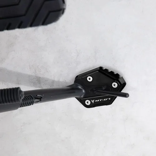 Vista 2 de Placa de soporte de extensión de soporte lateral para motocicleta compatible con YAMAHA MT-07 2014-2023 Soporte de almohadilla de pie Accesorios