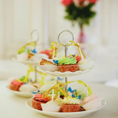 Vista 4 de 1000 Piezas Forros Blancos Mini para Cupcakes Forros Pequeños para Muffins Sin Olor Premium Papel Antiadherente Envoltorios para Cupcakes Tazas
