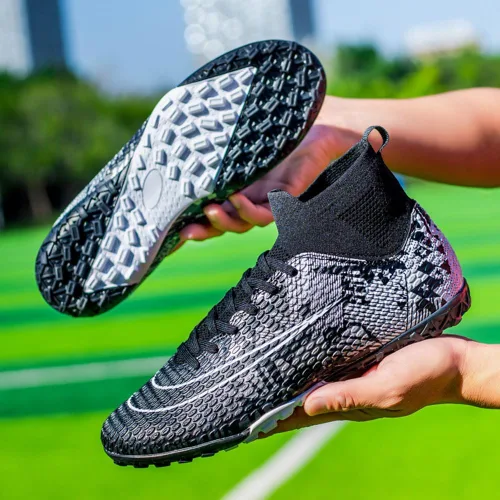 Vista 6 de Zapatos de fútbol de caña alta para hombre, antideslizantes, resistentes al desgaste, botas de fútbol con picos