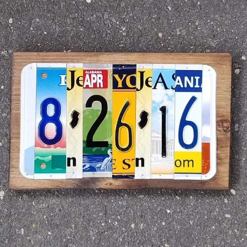 Vista 5 de Placa de matrícula de aluminio personalizada para el 10º aniversario - Placa de matrícula personalizada para aniversarios, cumpleaños, bodas