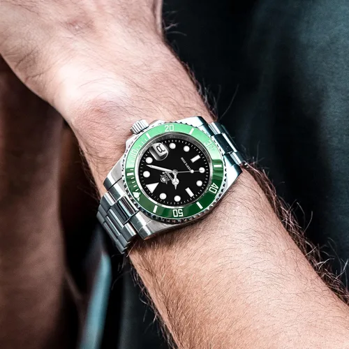Vista 5 de ADDIESDIVE Quartz Dive Watch for Men Diver 200M Steel Strap Luminous Multicolors Dial Black Blue Green