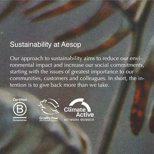 Vista 7 de Aesop Fabuloso limpiador facial Limpia suavemente sin pelar Limpiador suave derivado de aceitunas con botánicos purificantes e hidratantes