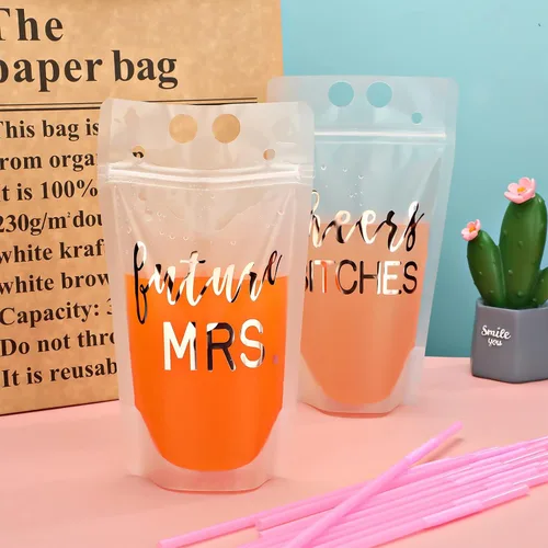 Vista 6 de Patelai 16 vasos para bebidas de despedida de soltera con pajilla, bolsas desechables de jugo de 17 onzas, vasos desechables para bodas y despedidas