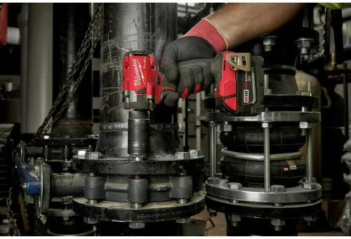 Vista 7 de Milwauke M18 FUEL BL Llave de impacto de 1/2 pulgada (solo herramienta) Nuevo