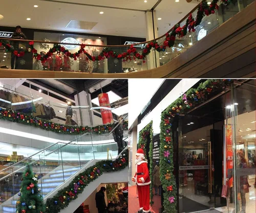 Vista 7 de Guirnalda de Navidad iluminada – 8.8 pies, de ratán, de Navidad, flores artificiales y vid artificiales de Navidad, con luces, funciona