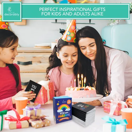 Vista 6 de Decorably Paquete de 24 mini cuadernos inspiradores para niños, 12 diseños de pizarra de 3.5 x 5 pulgadas, recuerdos de fiesta, encuadernados
