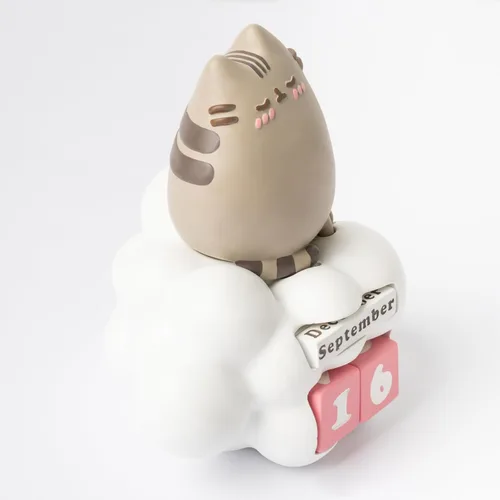 Vista 3 de Calendario oficial de Pusheen Merchandising de Pusheen Regalos de Pusheen Figura de Pusheen Cosas Kawaii Peluche de Pusheen
