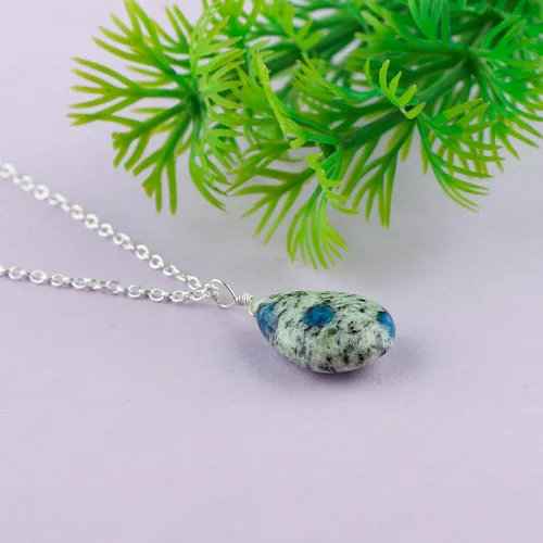 Vista 3 de Collar con colgante de piedras preciosas naturales, cristales curativos, delicadas piedras de lágrima, joyería bohemia hecha a mano, piedra