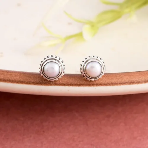 Vista 34 de Round Gemstone Stud Design 2
