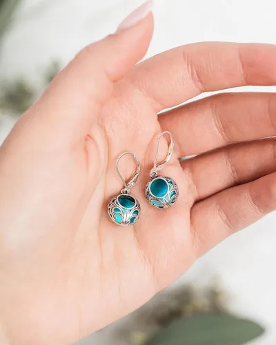 Vista 9 de Bottled Up Designs Aretes de encaje vintage hechos a mano, plata esterlina, ecológicos, fabricados en Estados Unidos, regalos de cumpleaños, día