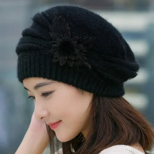 Vista 2 de Sombreros de invierno para mujer, sombreros de punto floral, gorros cálidos para mujer, gorras y sombreros forrados de mediana edad y ancianas, ropa