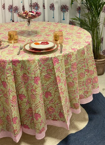 Vista 159 de Ridhi Mantel redondo estampado a mano color rosa flamenco 110 pulgadas 100%