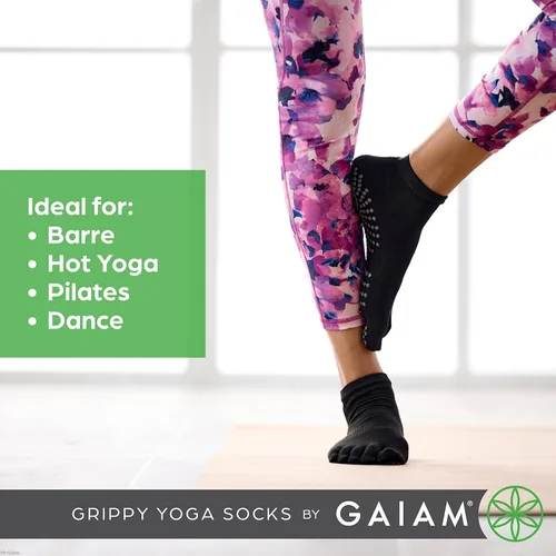 Vista 4 de Gaiam Calcetines de yoga Grippy para mujeres y hombres Accesorios de agarre adhesivo antideslizantes para yoga, barras, pilates, danza, ballet