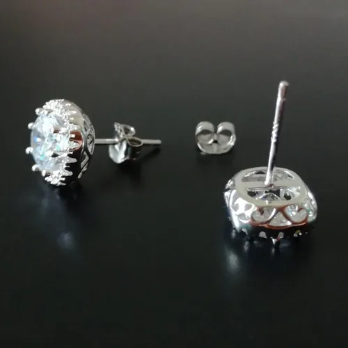 Vista 5 de SENCLE Aretes de plata de ley S925 con circonita cúbica chapada en oro blanco y amarillo de 18 quilates para mujer