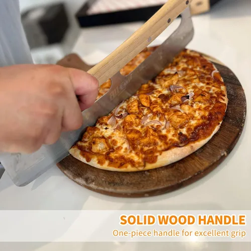 Vista 4 de ALLTOP Cortador de pizza Rocker – Hoja de corte de acero inoxidable de alto rendimiento con mango de madera de una sola pieza – Accesorio de pizza